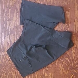 Lululemon Align Bell Bottom leggings High Waist EUC Sz 4 Full Length